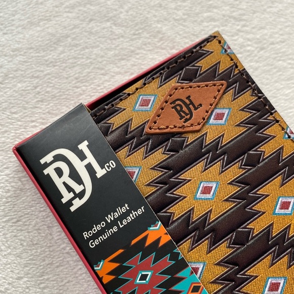 Red Dirt Hat Genuine Leather Boho/Southwest Pattern Long Bi Fold Rodeo Wallet - Picture 6 of 8